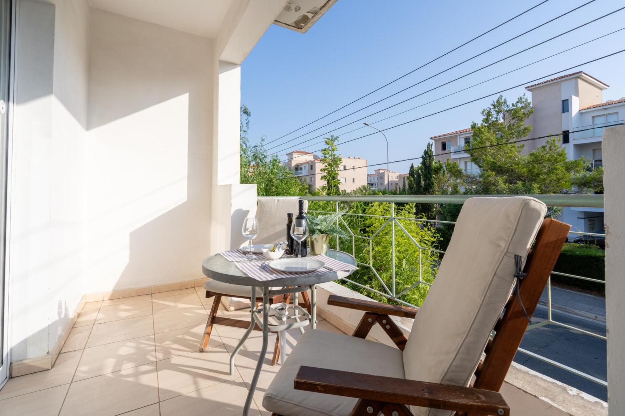Limnos Gardens Apartment Paphos Exterior photo